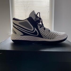 Nike KD Trey 5 VIII